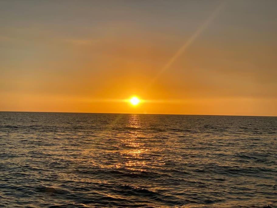 Sunshine Home And Romantic Vacation Сарасота Екстериор снимка